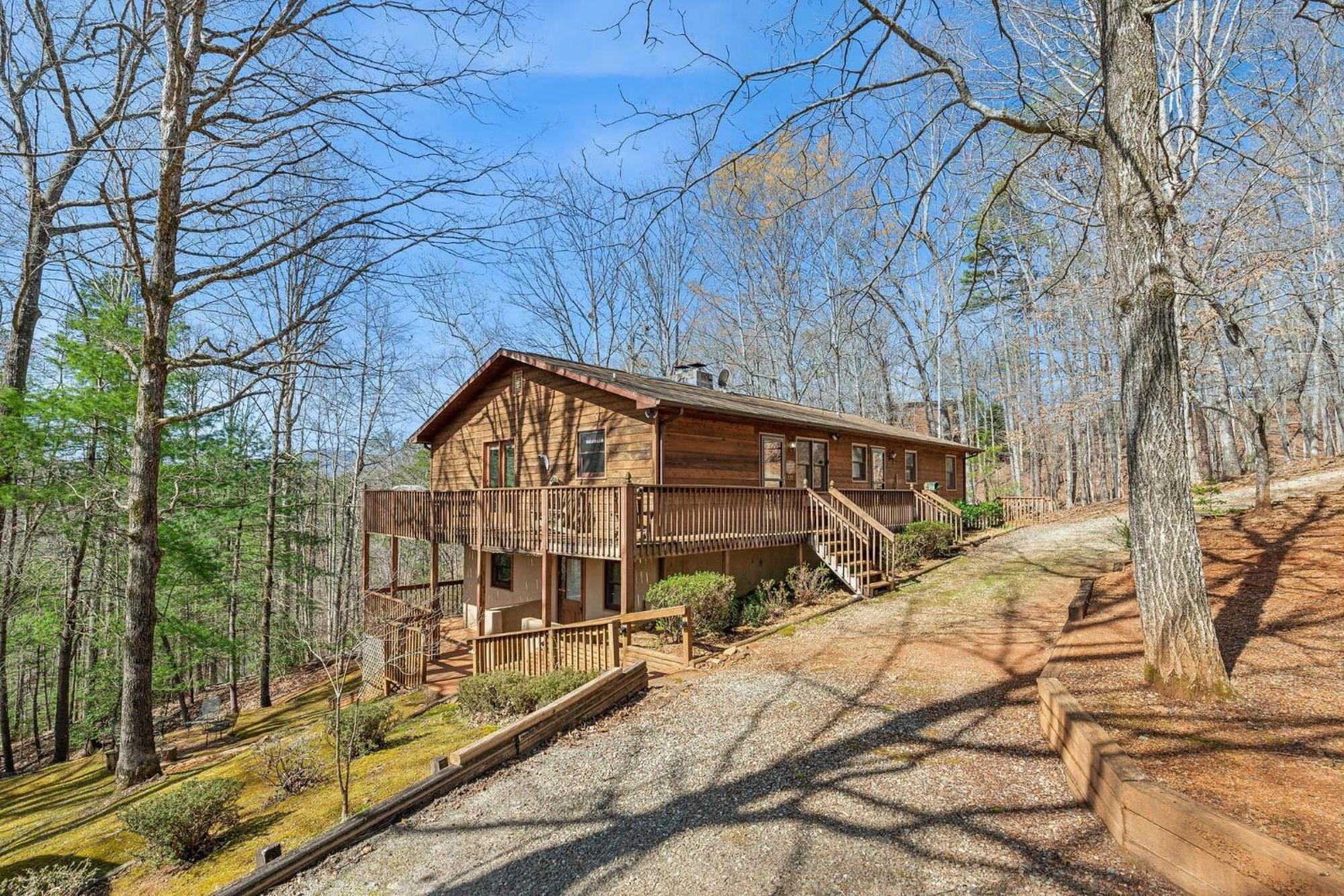 Warm And Cozy Cabin In Lake Lure, Nestled In Hardwood Trees, Peaceful Home- Wifi Home 외부 사진