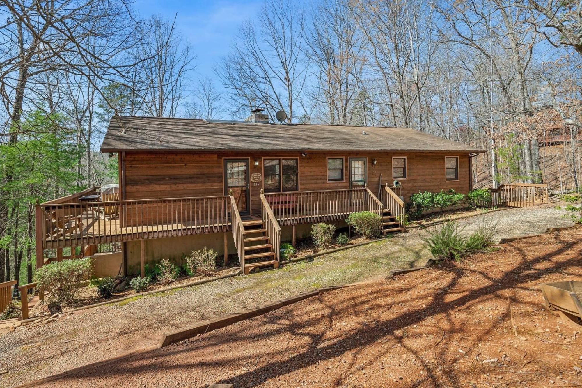 Warm And Cozy Cabin In Lake Lure, Nestled In Hardwood Trees, Peaceful Home- Wifi Home 외부 사진